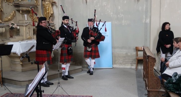 V.Cernoc - dudaci 1 - 2019-05-04.JPG
